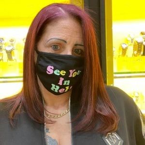 Meet your Posher, Christine